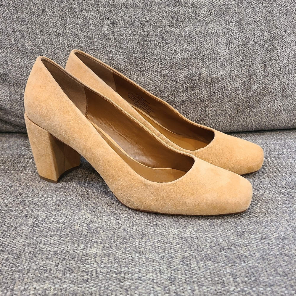 Halston Whitney Heel